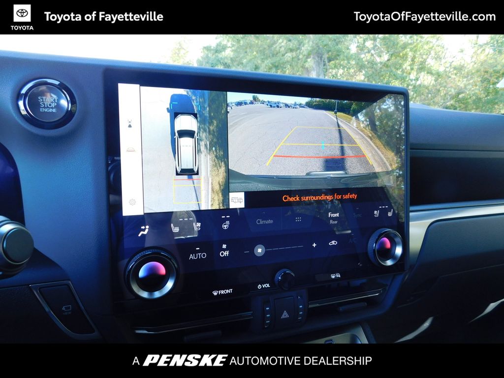 Thumbnail: 2024 Lexus GX - 11