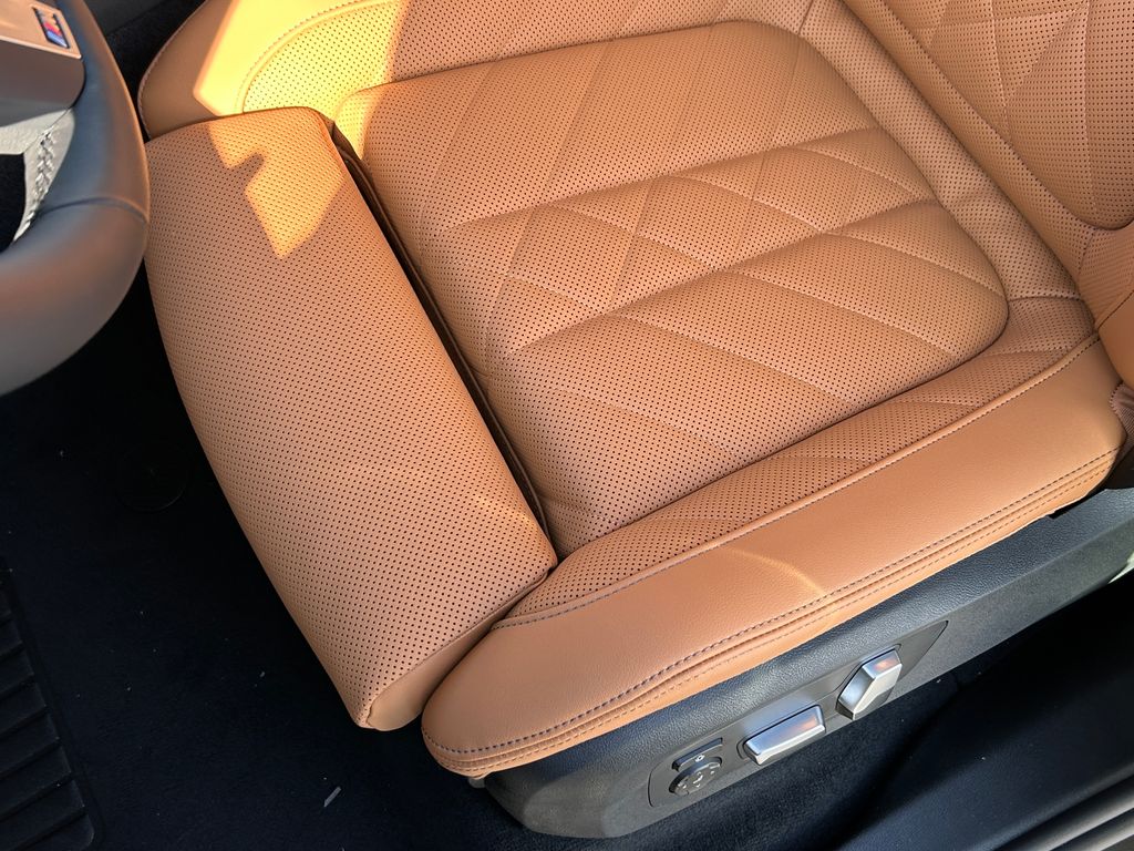 2026 BMW X5 xDrive50e 15