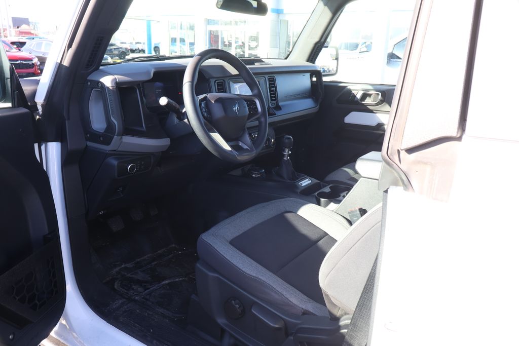 Thumbnail: 2022 Ford Bronco - 7