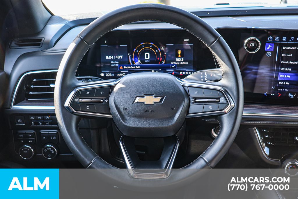 Used 2025 Black Chevrolet LT image 32