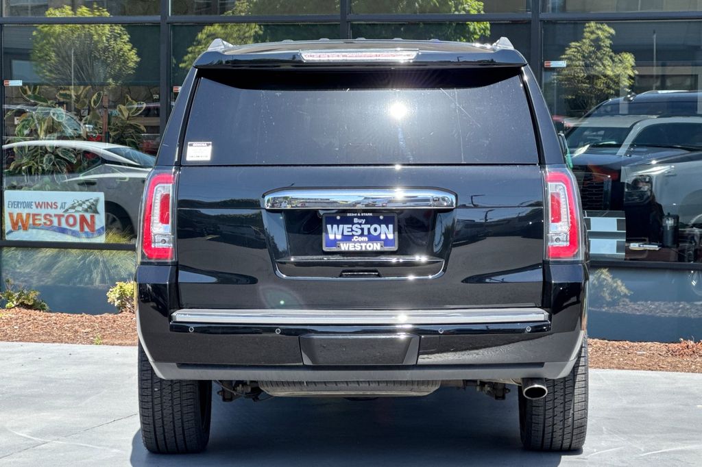 used 2019 GMC Yukon car, priced at $39,955