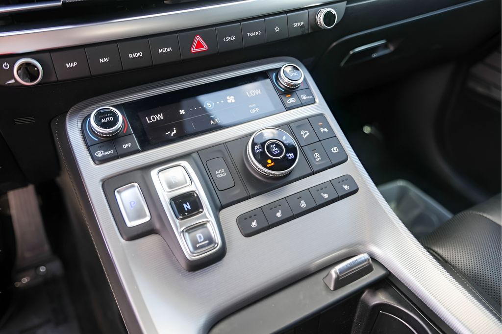 Used Car 2023 Hyundai Palisade  Calligraphy For Sale Under $35,000 In Austin, Texas