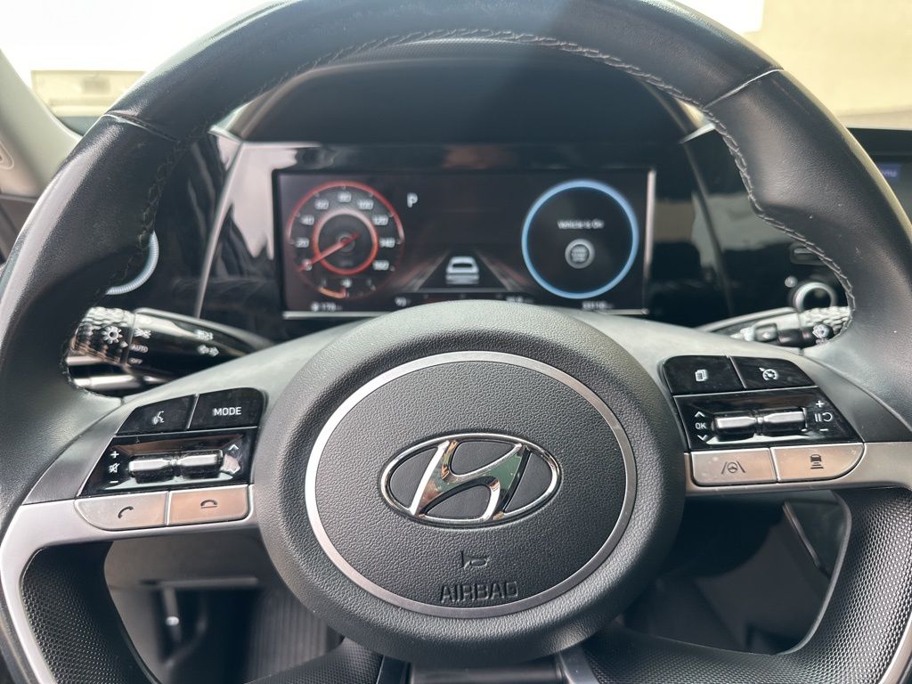 2022 Hyundai Elantra SEL 9
