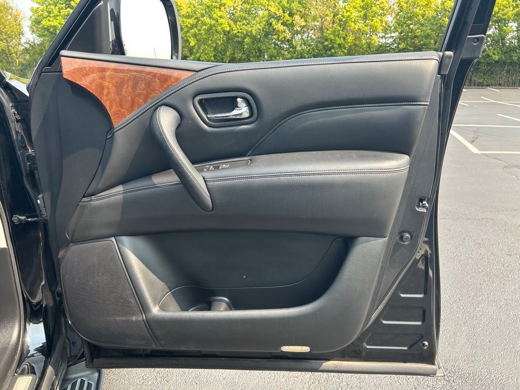 Thumbnail: 2018 INFINITI QX80 - 26