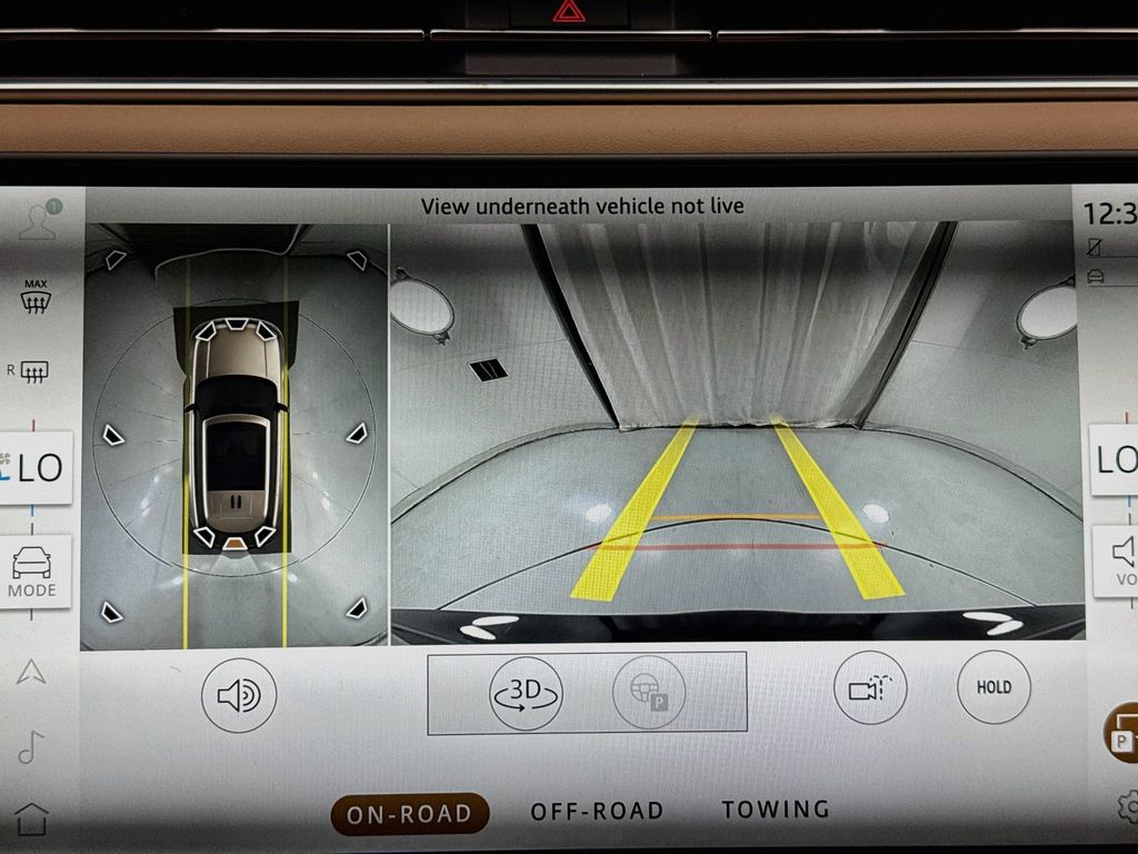 Thumbnail: 2026 Land Rover Range Rover - 15