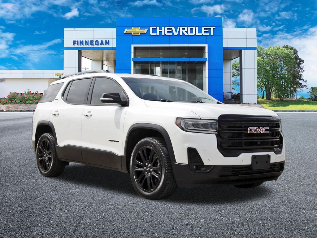2023 GMC Acadia SLT FWD