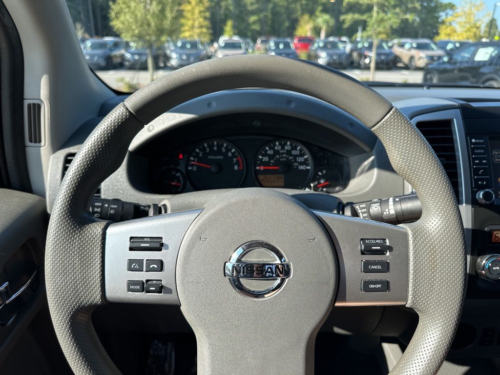 2021 Nissan Frontier SV 34