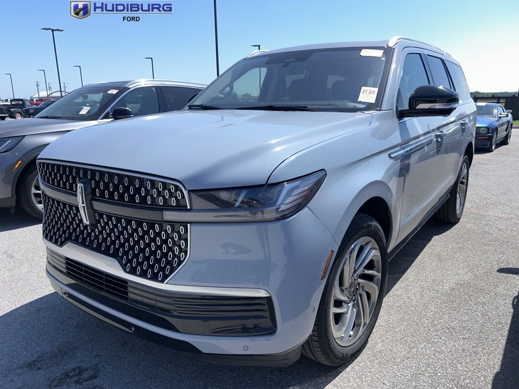 Gray Mist 2025 Lincoln Navigator Reserve 4WD SUV / Crossover Four-Wheel Drive Automatic