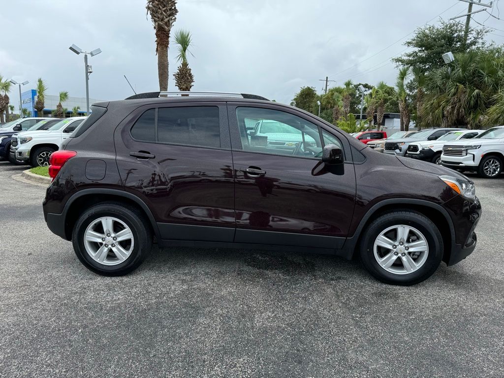 2021 Chevrolet Trax LT 9