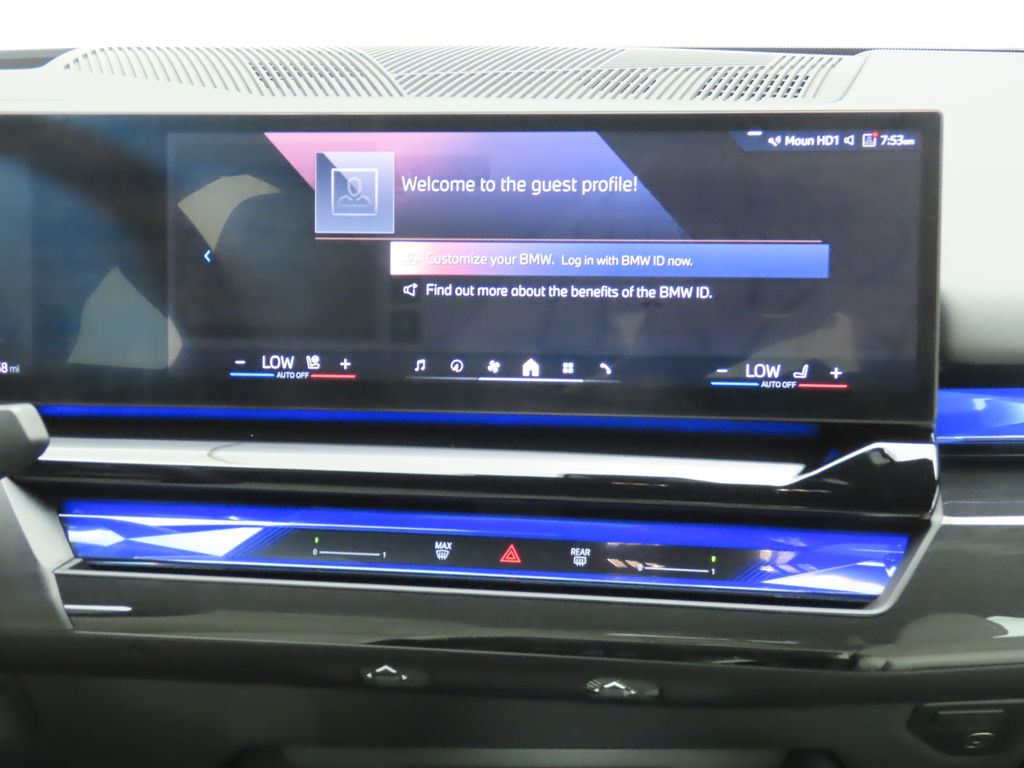 Thumbnail: 2025 BMW i5 - 17