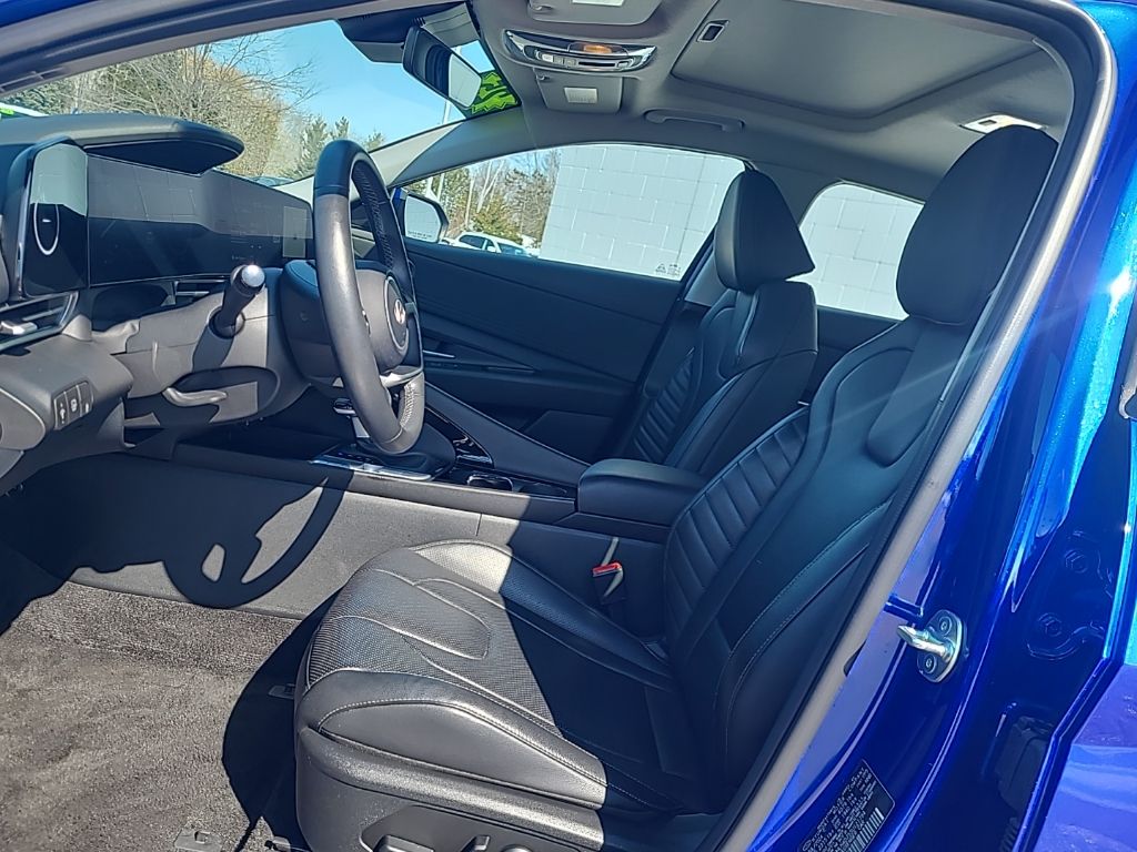 used 2025 Hyundai Elantra Hybrid car, priced at $23,904
