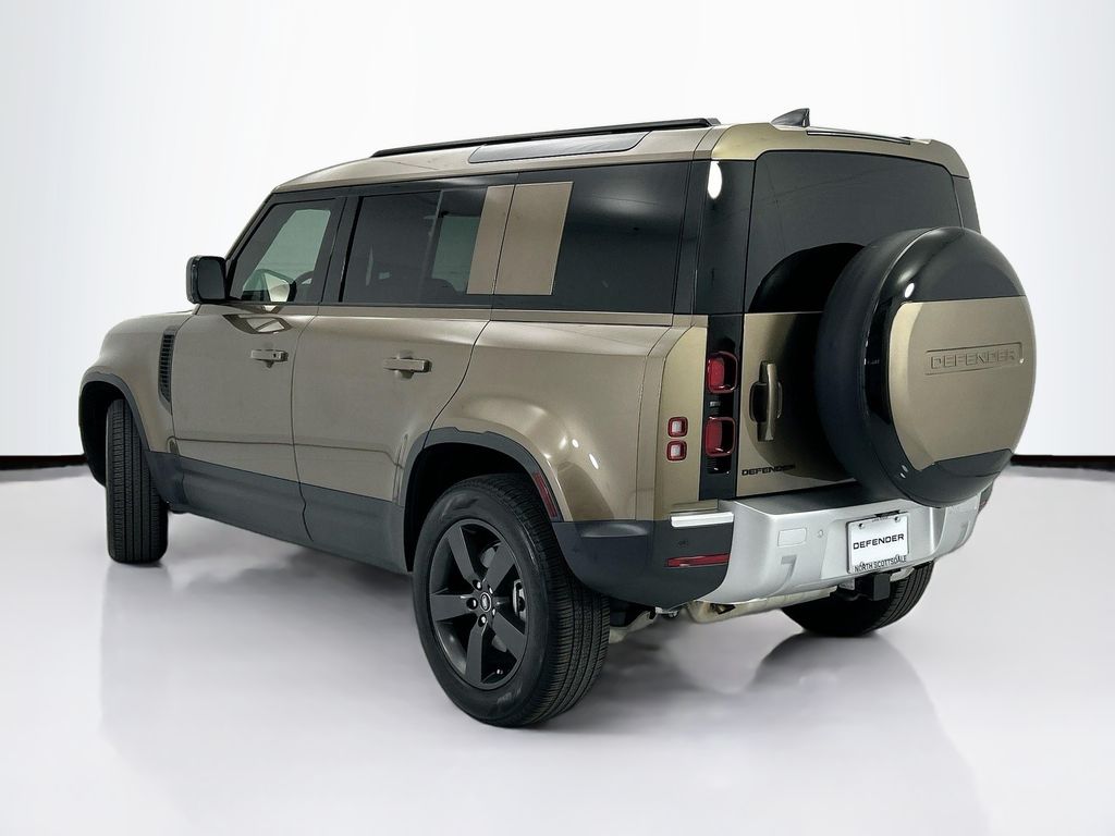 Thumbnail: 2025 Land Rover Defender - 7