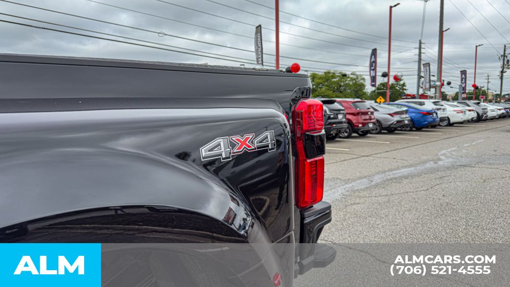 Used 2025 Black Ford Platinum image 11