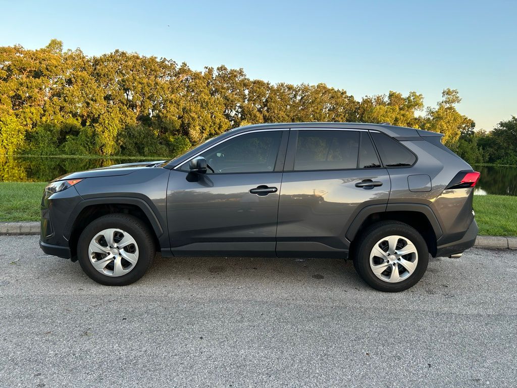 Thumbnail: 2022 Toyota RAV4 - 2