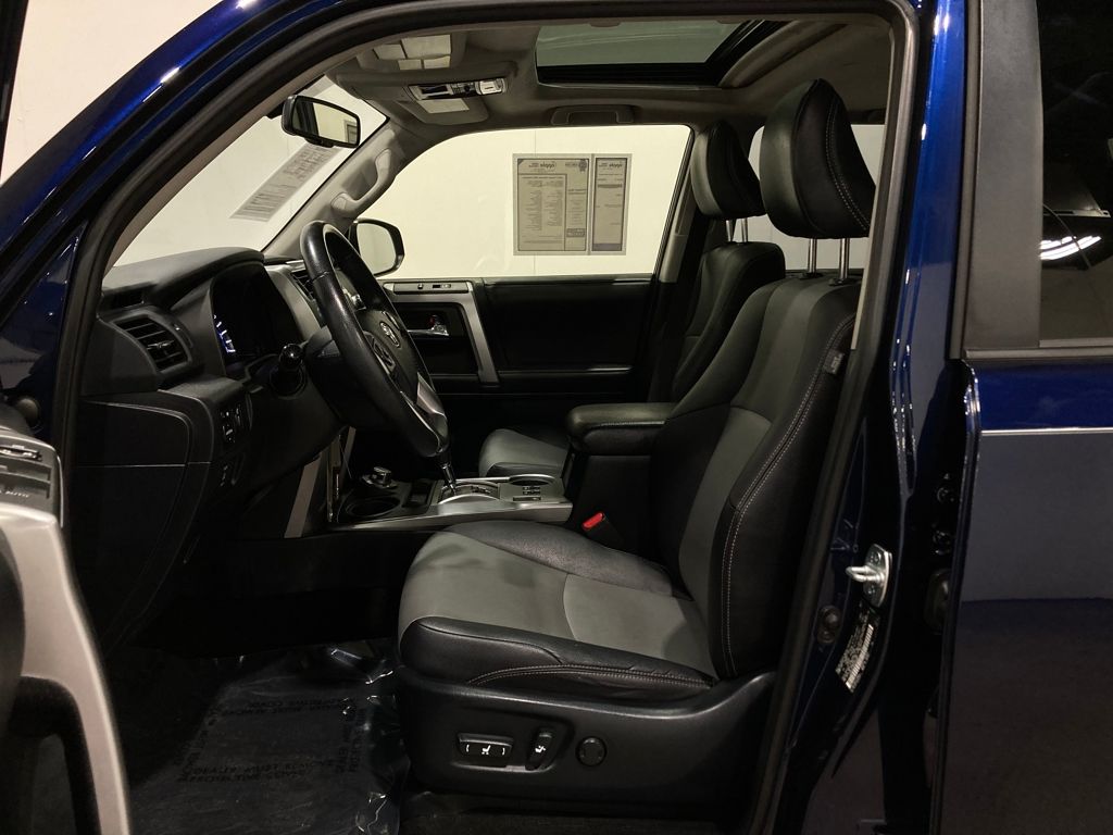 2017 Toyota 4Runner SR5 Premium