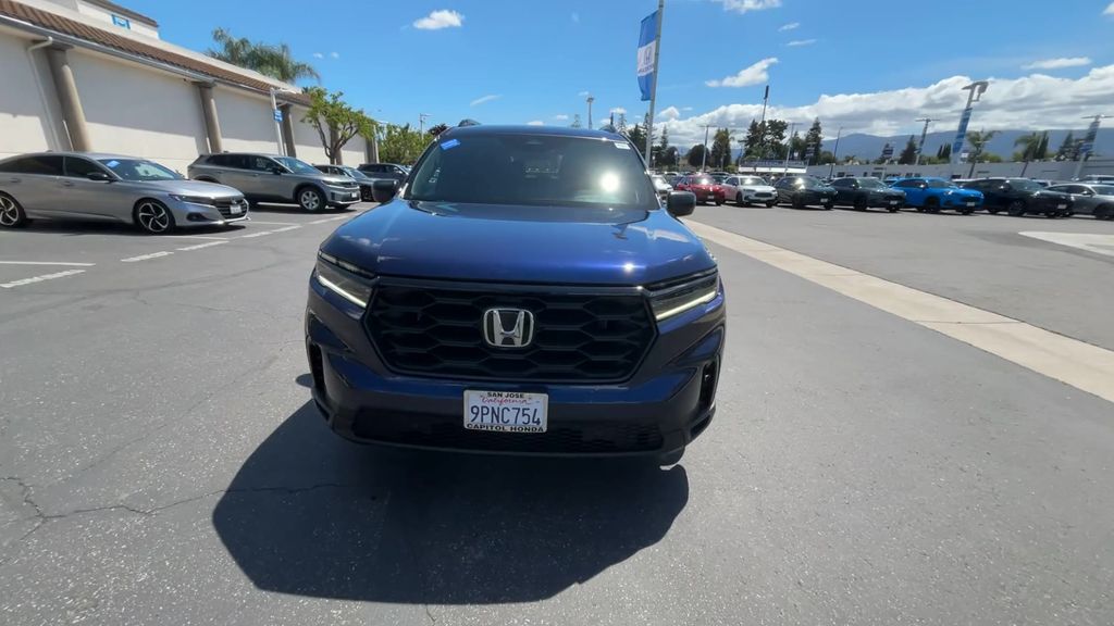 Thumbnail: 2025 Honda Pilot - 3