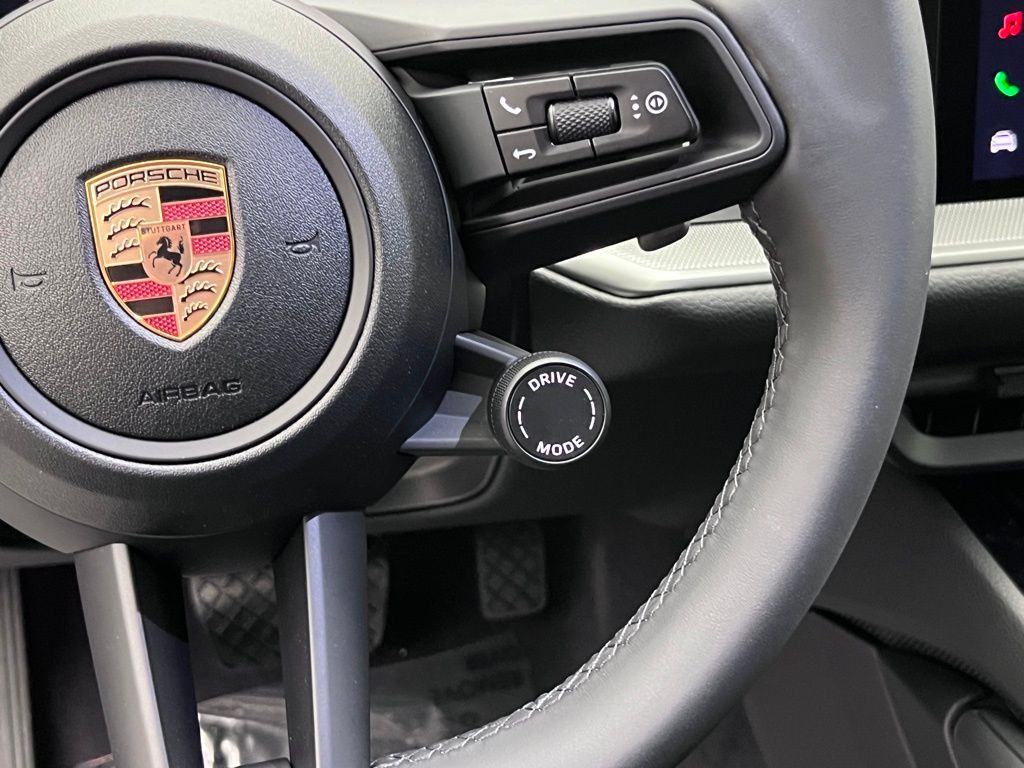 Thumbnail: 2025 Porsche Cayenne - 15
