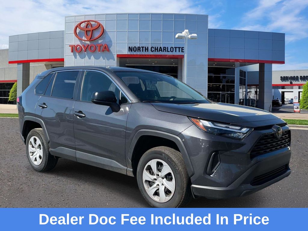 2024 Toyota RAV4 LE FWD