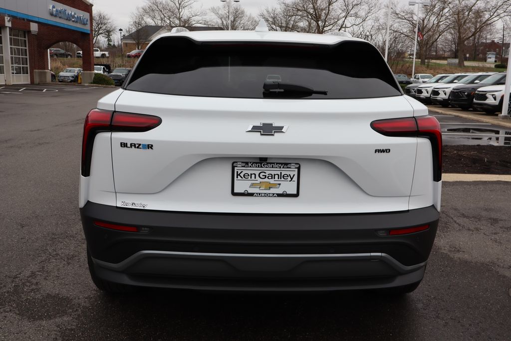2025 Chevrolet Blazer EV LT photo