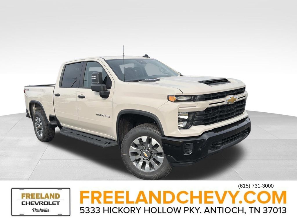 2026 Chevrolet Silverado 2500HD Custom Crew Cab 4WD