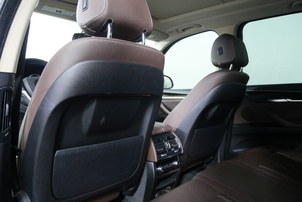 Thumbnail: 2016 BMW X5 - 16