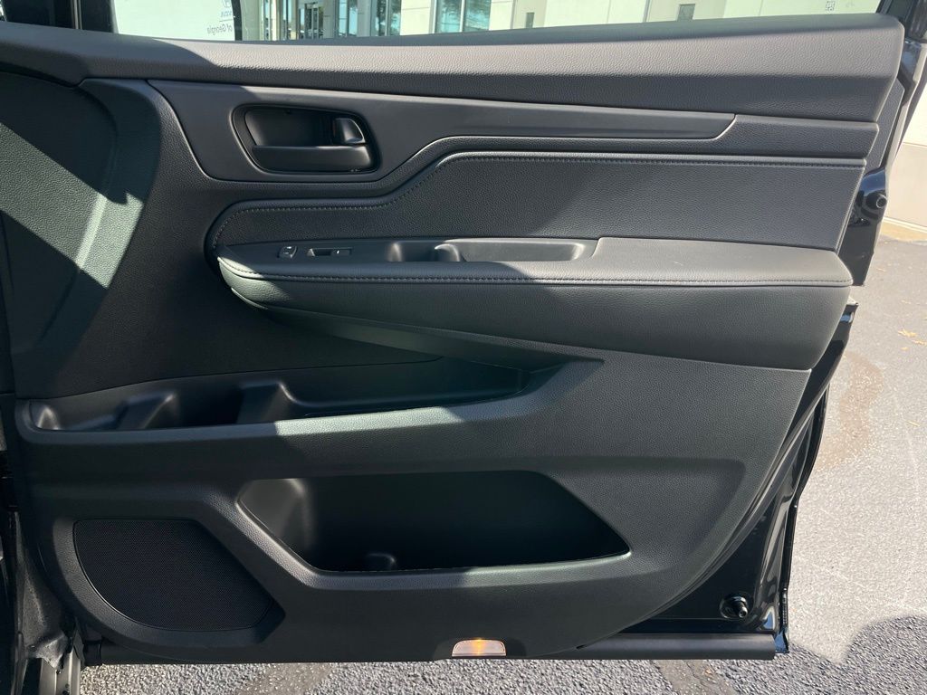 Thumbnail: 2026 Honda Odyssey - 31