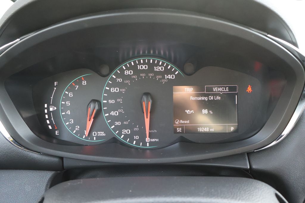 Thumbnail: 2022 Chevrolet Trax - 26