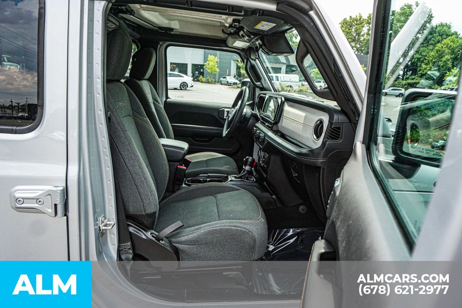 Used 2024 Silver Jeep Sahara 4xe image 23