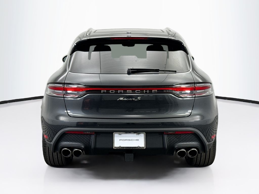 Thumbnail: 2026 Porsche Macan - 6