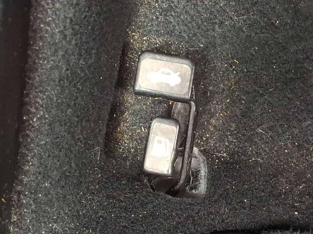 Thumbnail: 2015 Toyota Corolla - 26