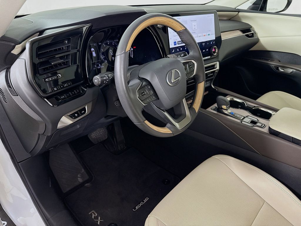 Thumbnail: 2024 Lexus RX - 9