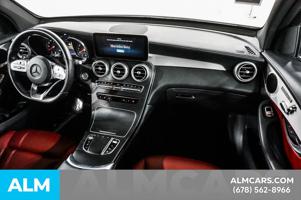 Used 2022 White Mercedes-Benz GLC 300 image 15