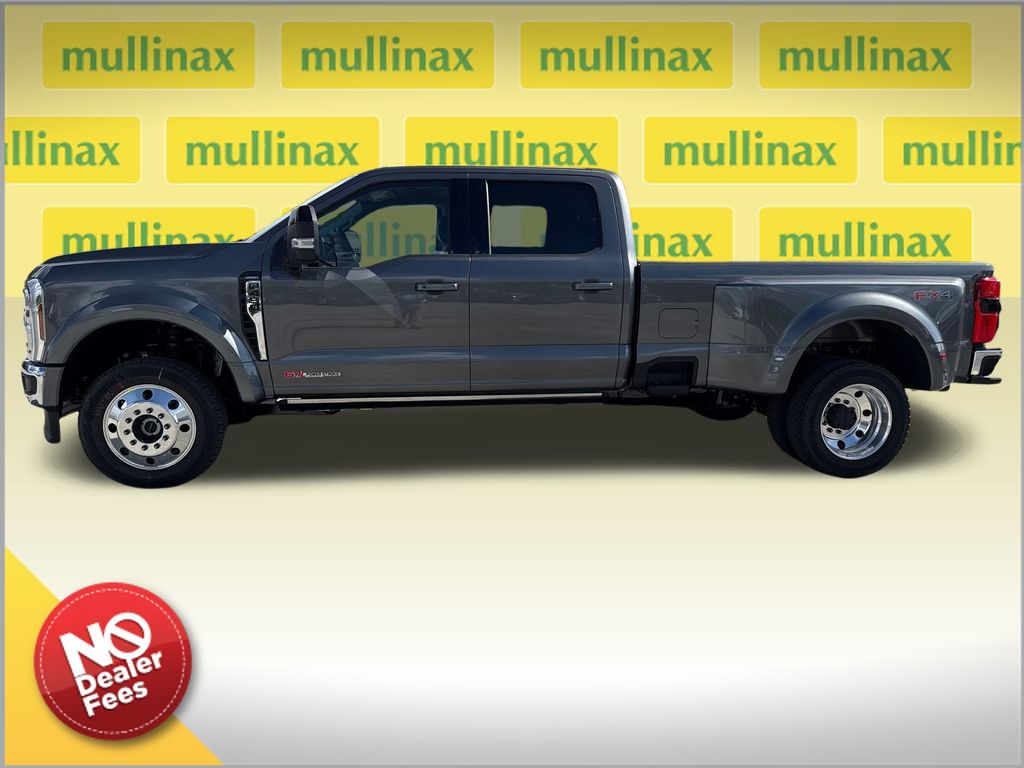 New 2026 Gray Ford Lariat image 2