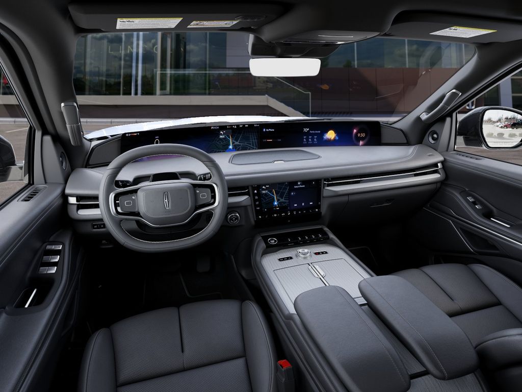 Thumbnail: 2027 Lincoln Navigator - 9