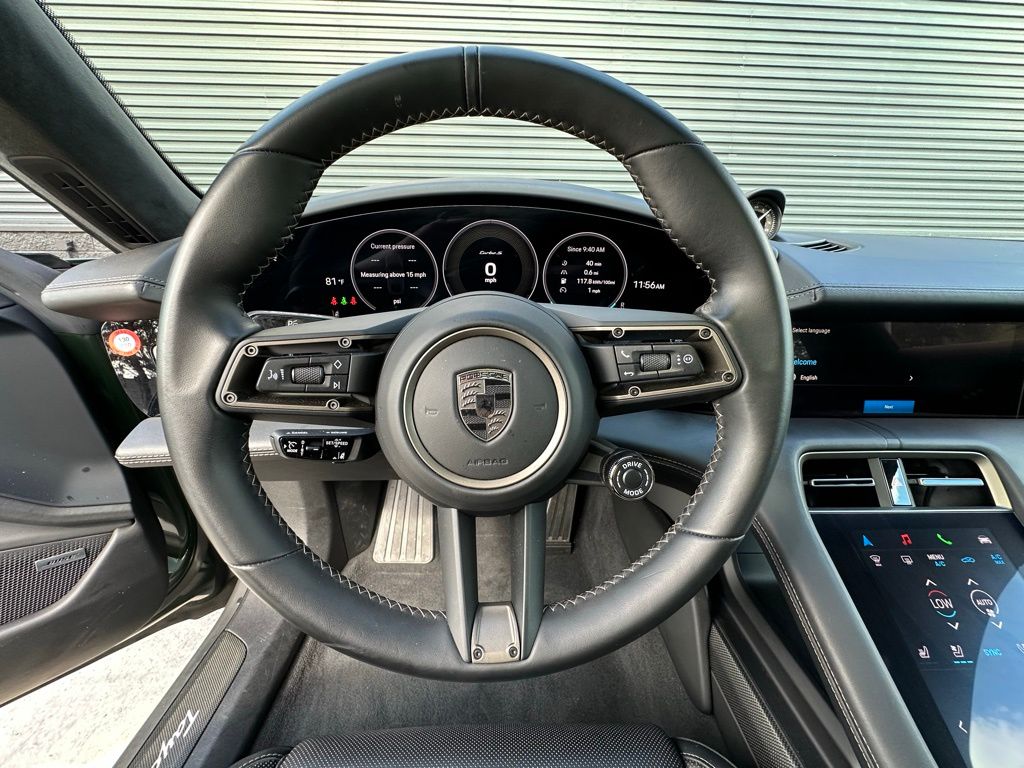 Thumbnail: 2025 Porsche Taycan - 15