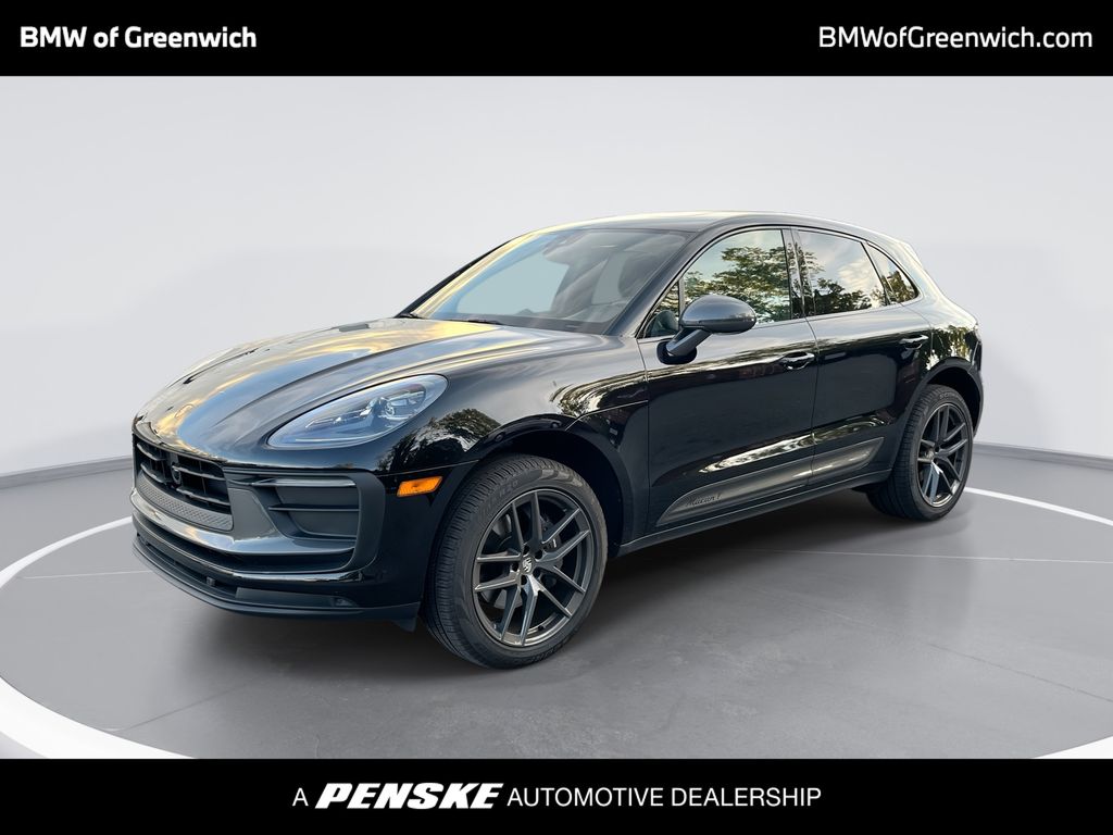 Thumbnail: 2024 Porsche Macan - 1