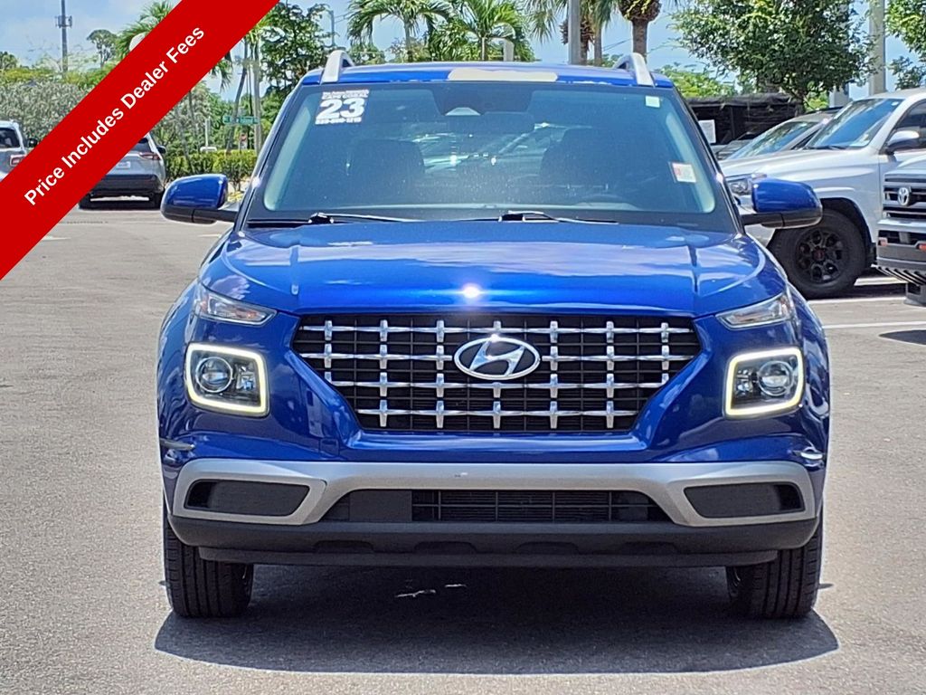 Used 2023 Hyundai Venue SUV