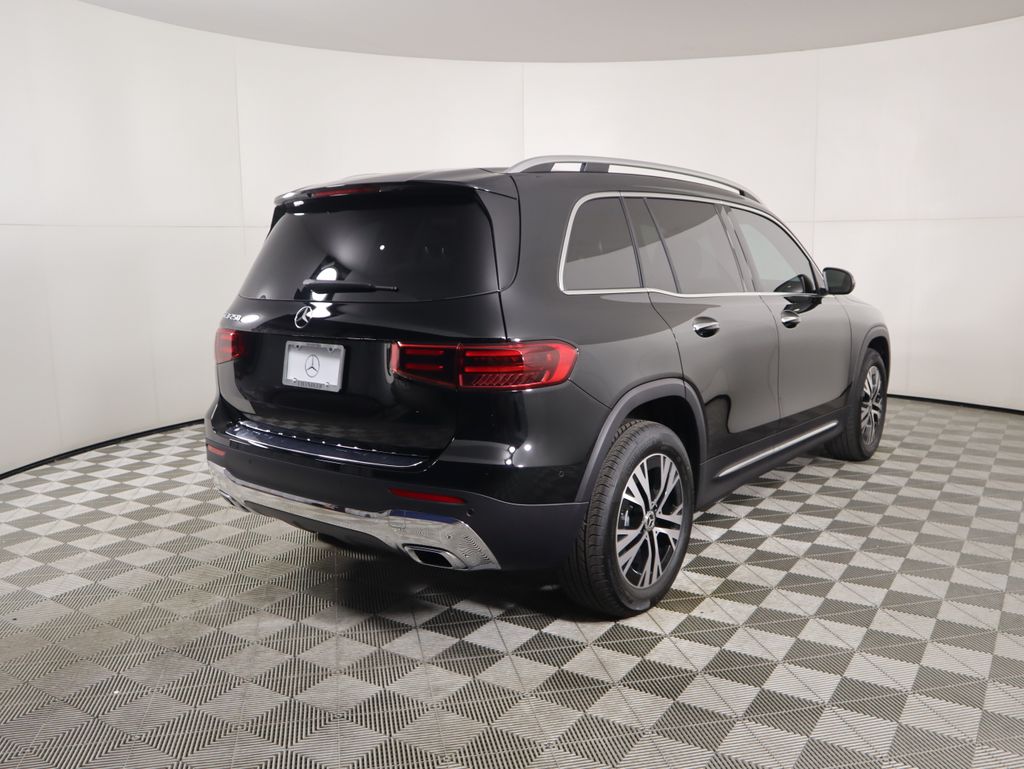 Thumbnail: 2026 Mercedes-Benz GLB - 5