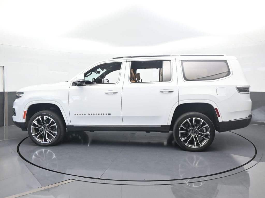 Used 2022 Bright White Clearcoat Jeep Series III image 3