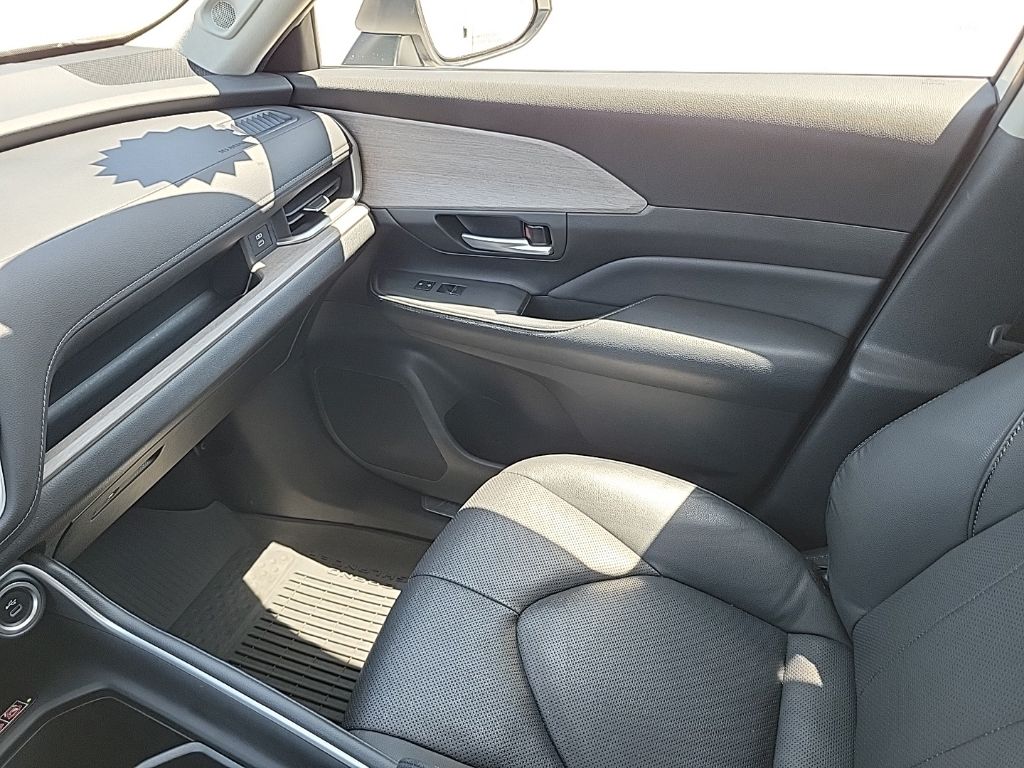 Used 2024 Toyota Grand Highlander SUV