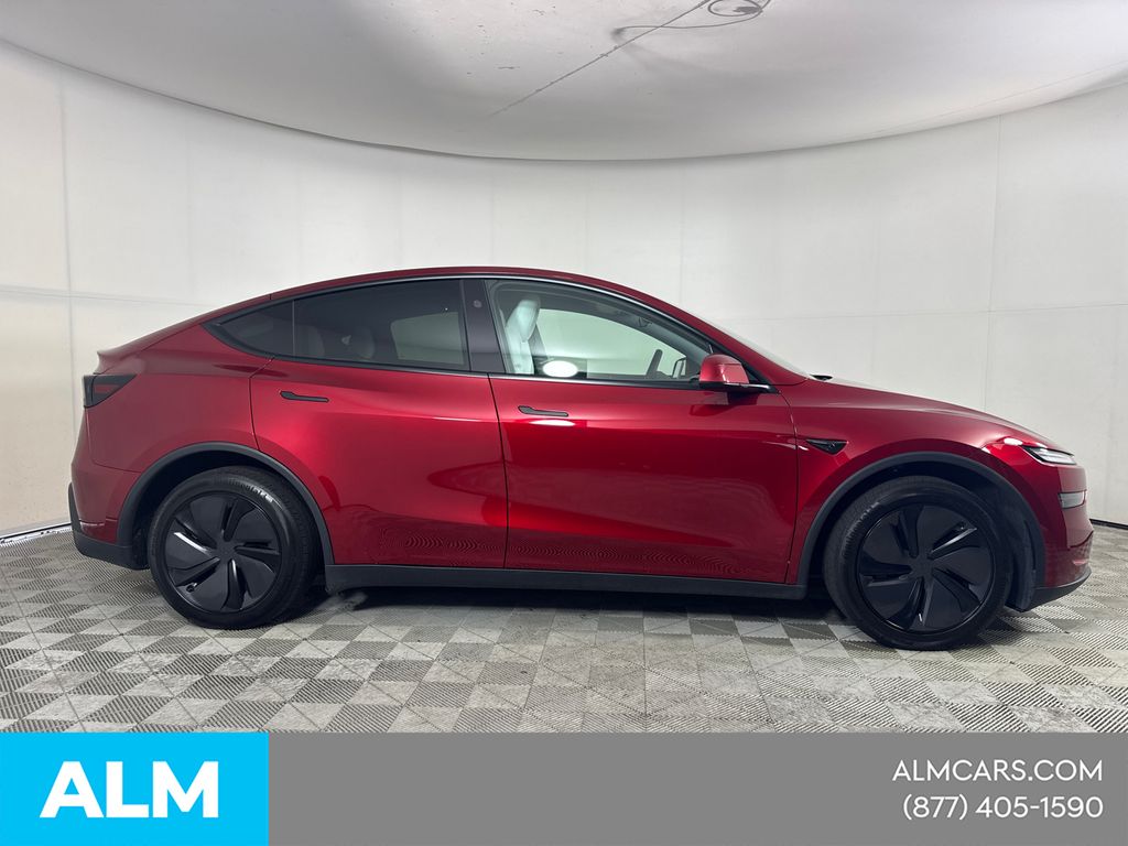 2026 Tesla Model Y Long Range - Photo 6