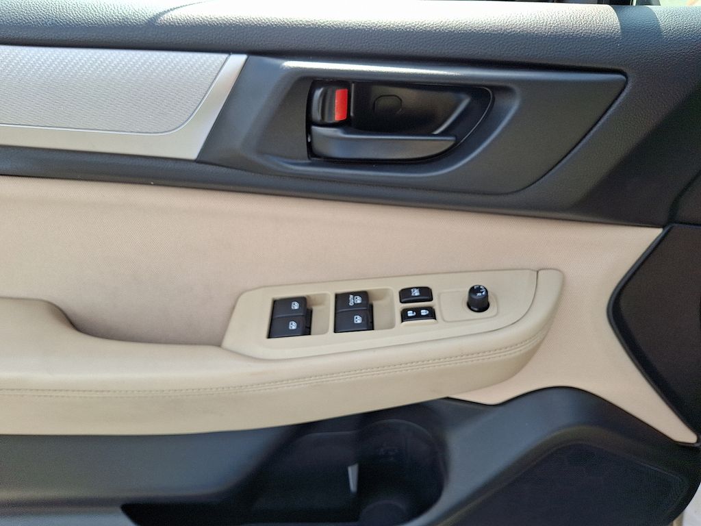 Thumbnail: 2015 Subaru Outback - 13