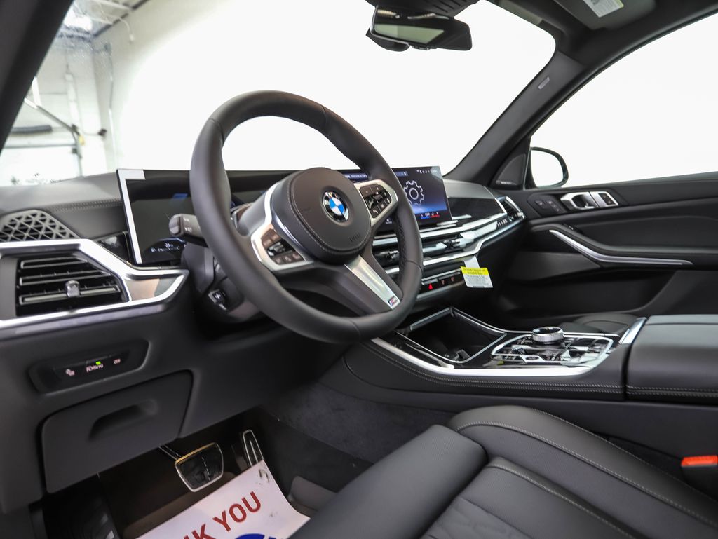 Thumbnail: 2026 BMW X5 - 10