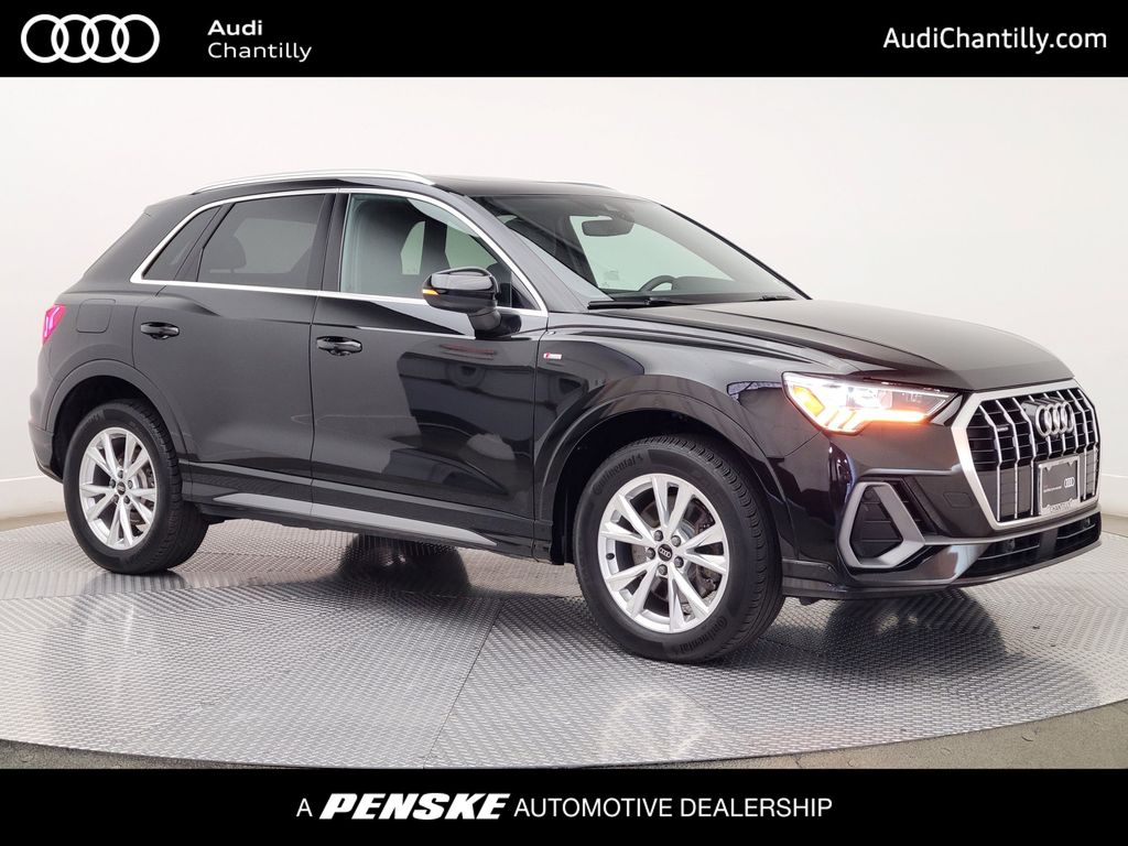 Thumbnail: 2023 Audi Q3 - 1