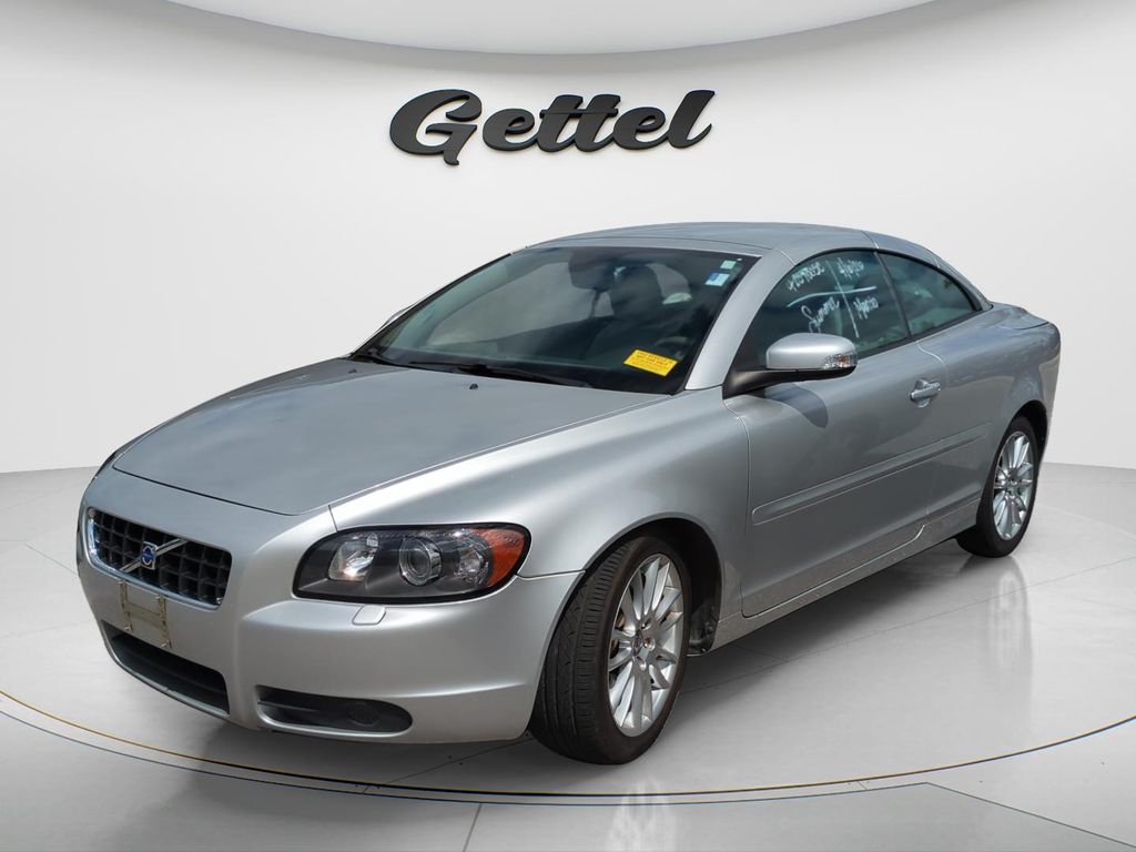 Silver Metallic 2008 Volvo C70 T5 Convertible Front-Wheel Drive 6-Speed Manual
