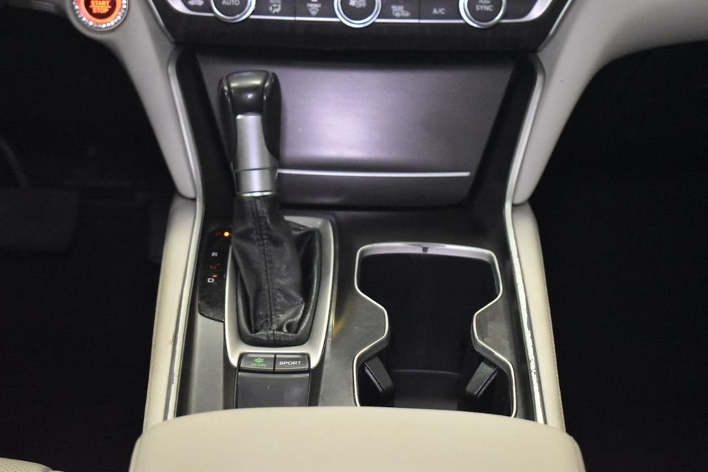 Thumbnail: 2018 Honda Accord - 20
