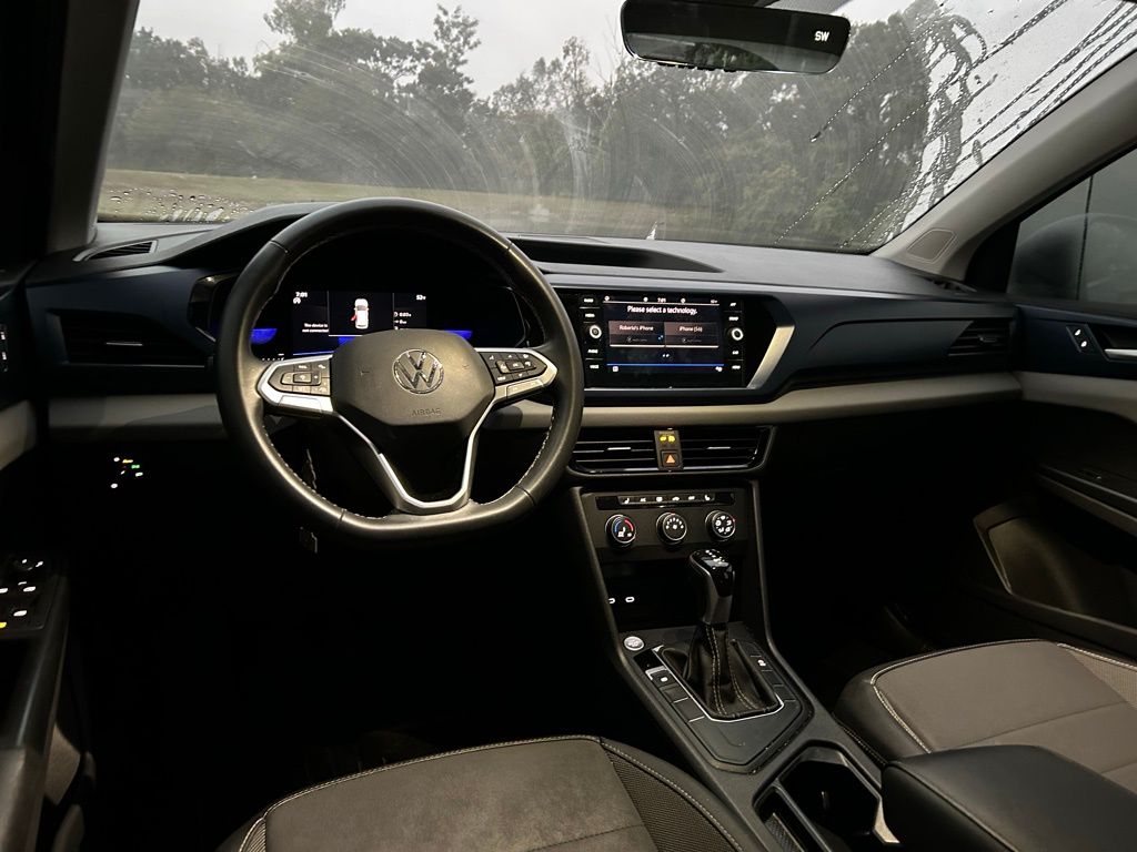 Thumbnail: 2022 Volkswagen Taos - 12