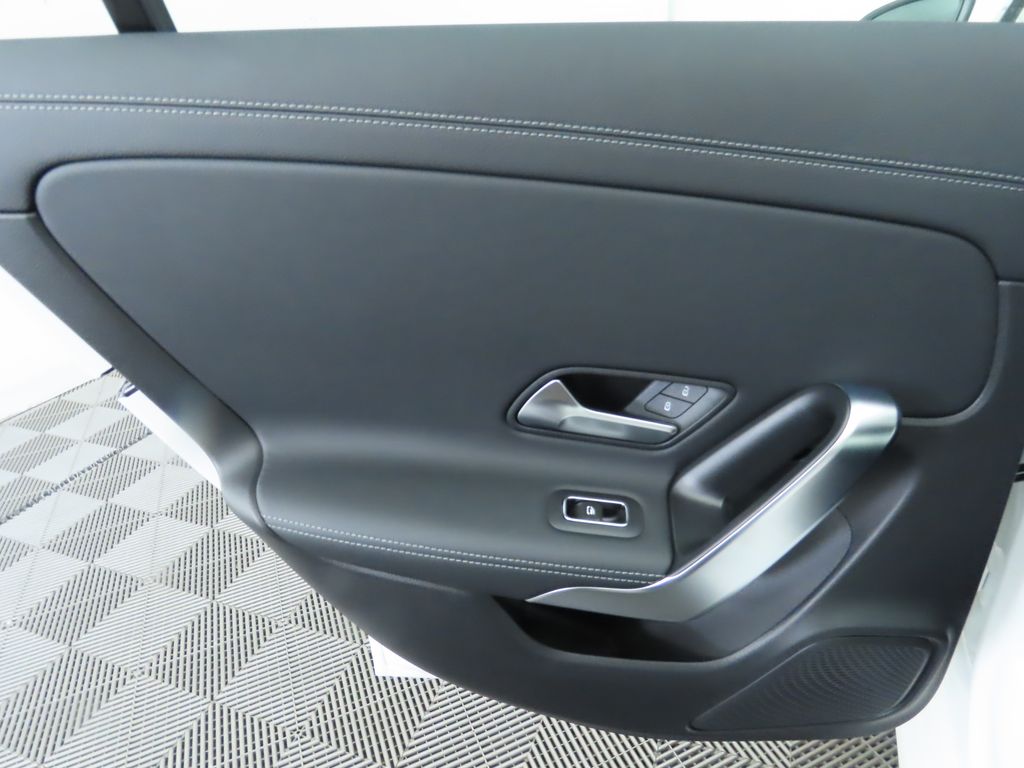 Thumbnail: 2025 Mercedes-Benz CLA - 27