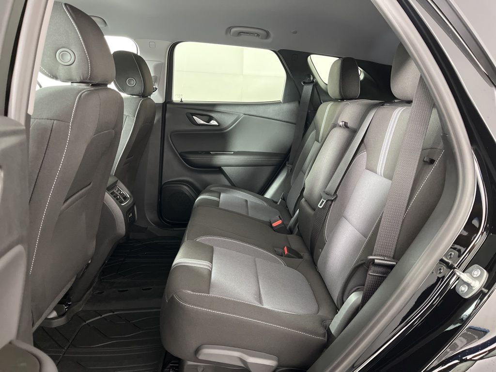 Thumbnail: 2026 Chevrolet Blazer - 20