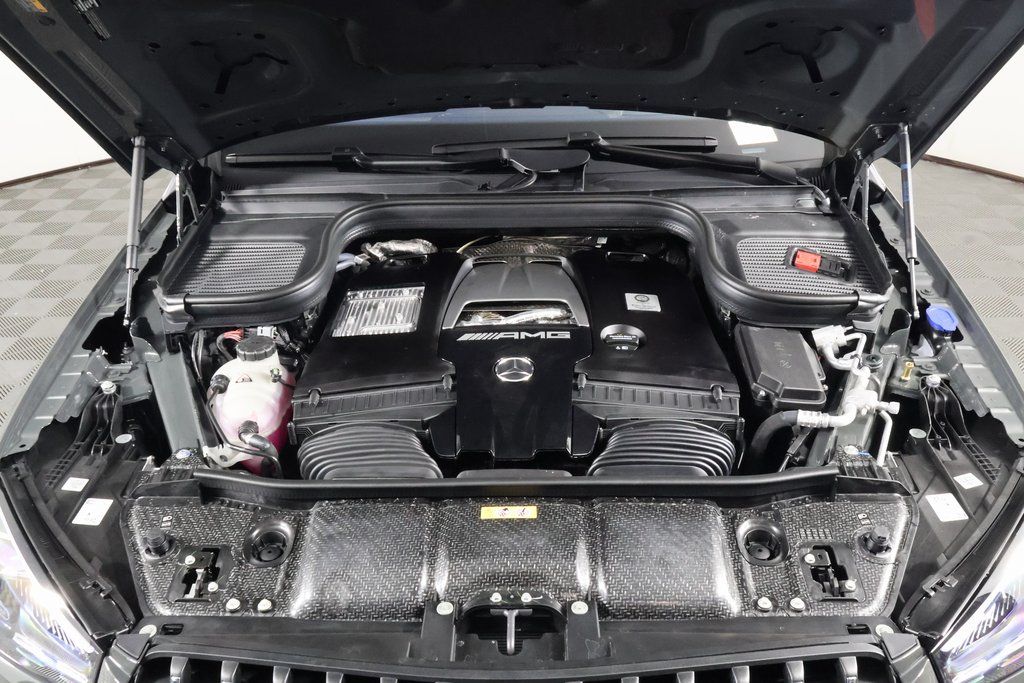 Thumbnail: 2026 Mercedes-Benz GLE - 10